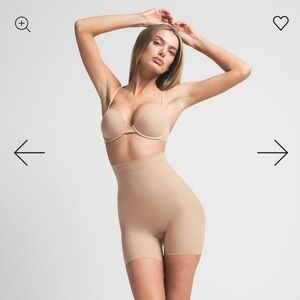 SKIMS “Sheer Seamless” HIGH WAISTED MID THIGH SHORT, Clay (Tan), Large (L), NWT!